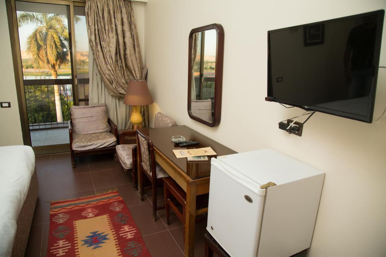 Mg Nefertiti Hotel Al-Minya Extérieur photo